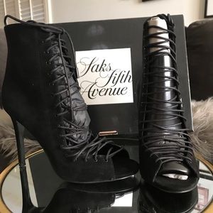 Women’s ankle booties/heels size 8